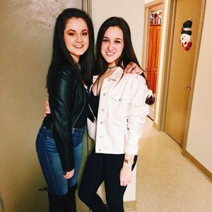 Meet your Posher, Brooke